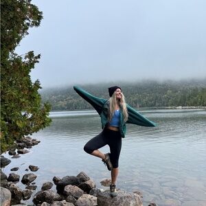 Meet your Posher, Kali